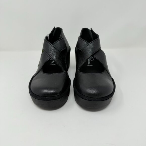 New Fly London Togo Loafer Black Leather Sz 37 - Picture 8 of 13